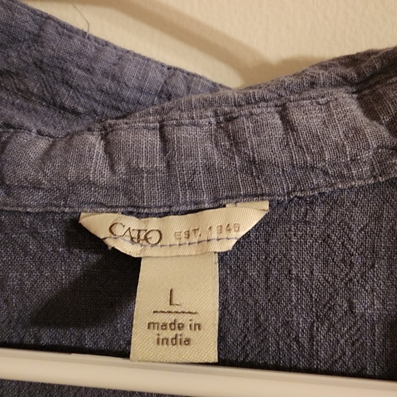 Top - Picture 2 of 6